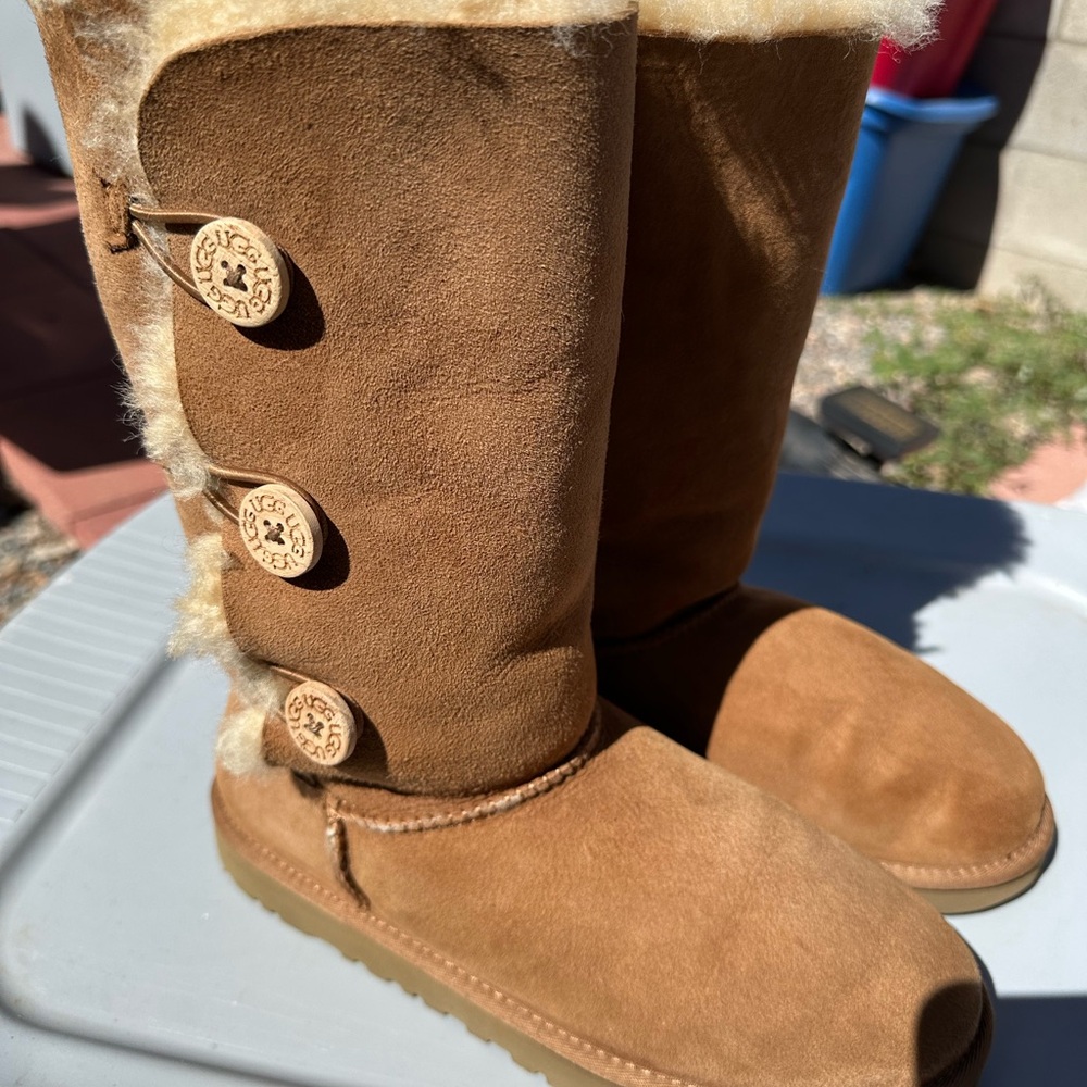 UGG Tan Sheepskin Lined Boots